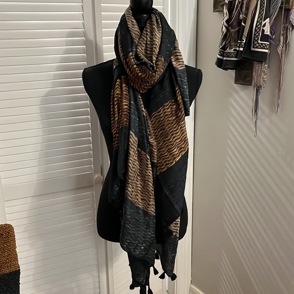 Clever Carriage Silk Scarf